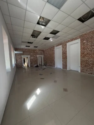 For Sale: Business Premises Opposite the Court
