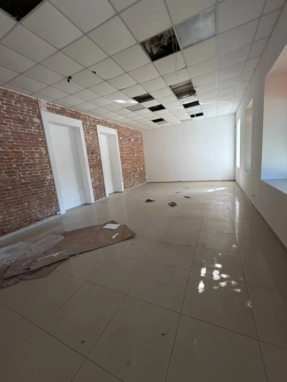 For Sale: Business Premises Opposite the Court