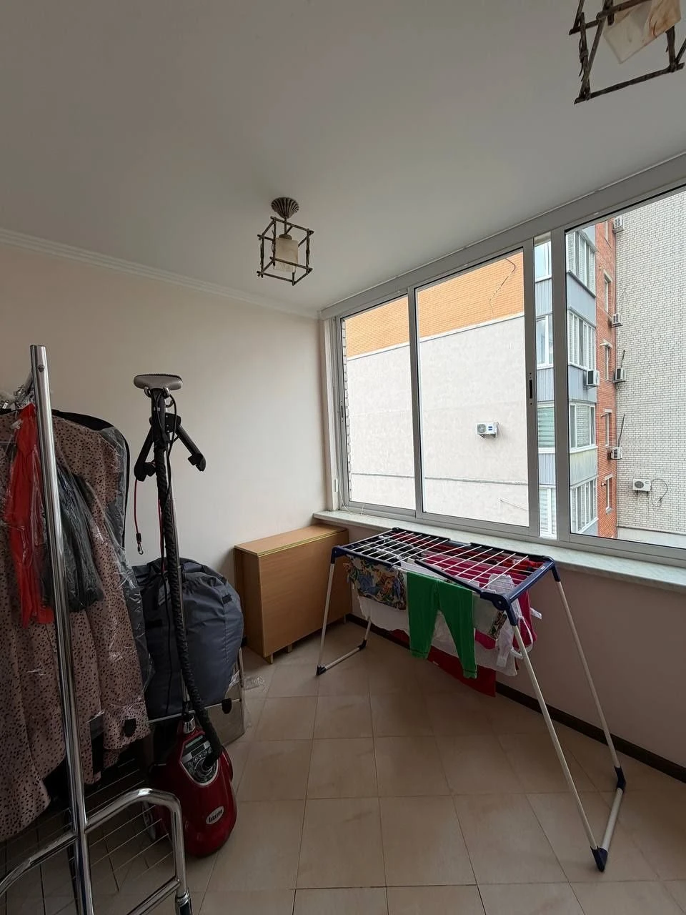 For Sale: 3-bedroom apartment in a new building, StaroTroyc Street
