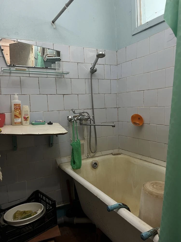 2-bedroom apartment in the city center, Monastyrskaya Street