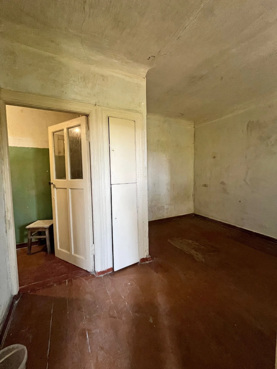 1 room in the city center of Lutny on Volodymyr Avenue