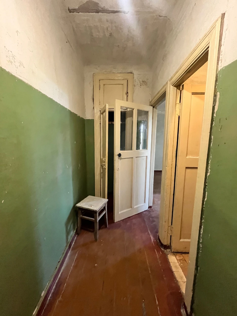 1 room in the city center of Lutny on Volodymyr Avenue
