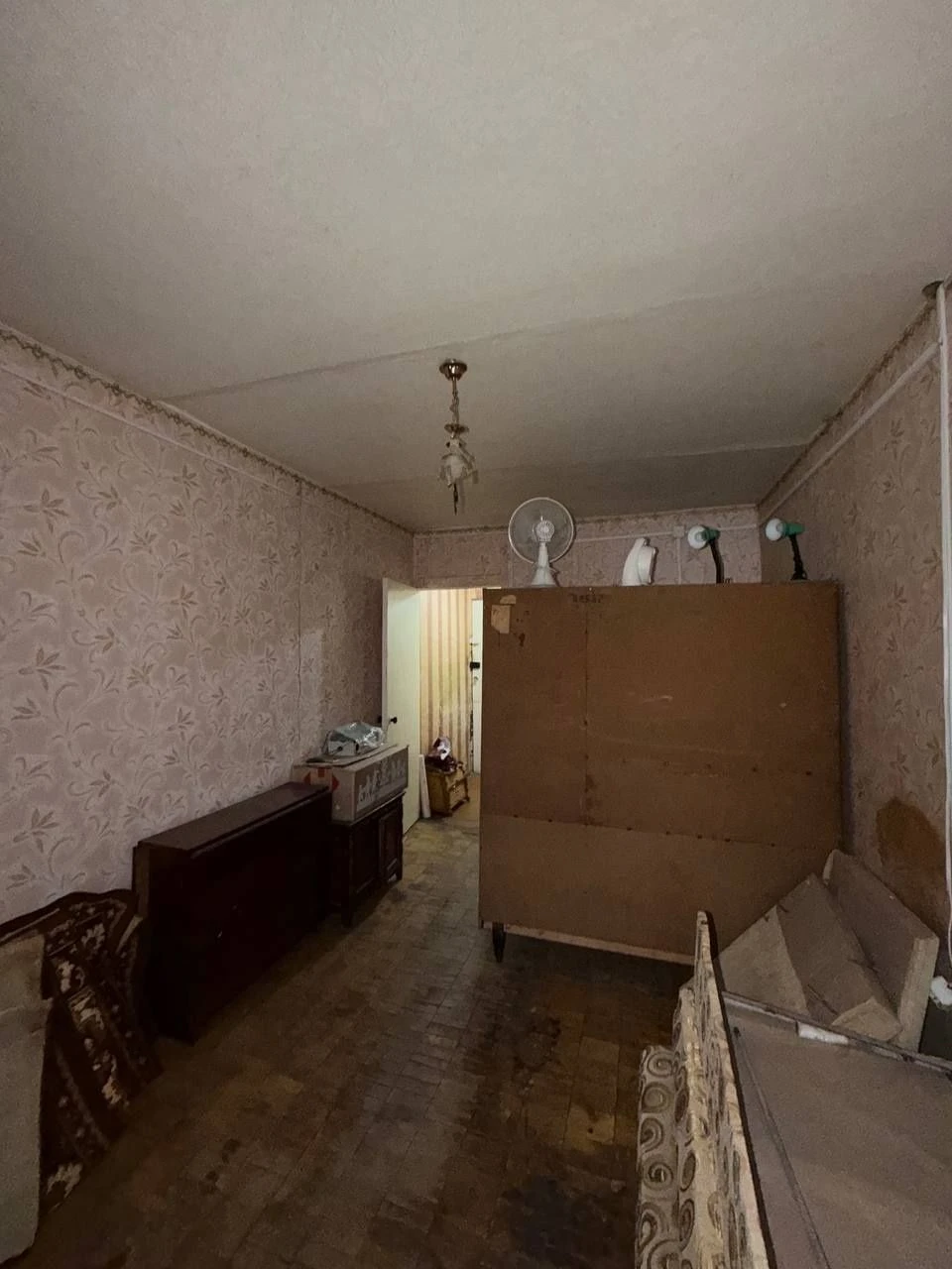 Selling 1-bedroom apartment in the area of Military Town