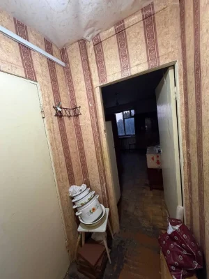 Selling 1-bedroom apartment in the area of Military Town