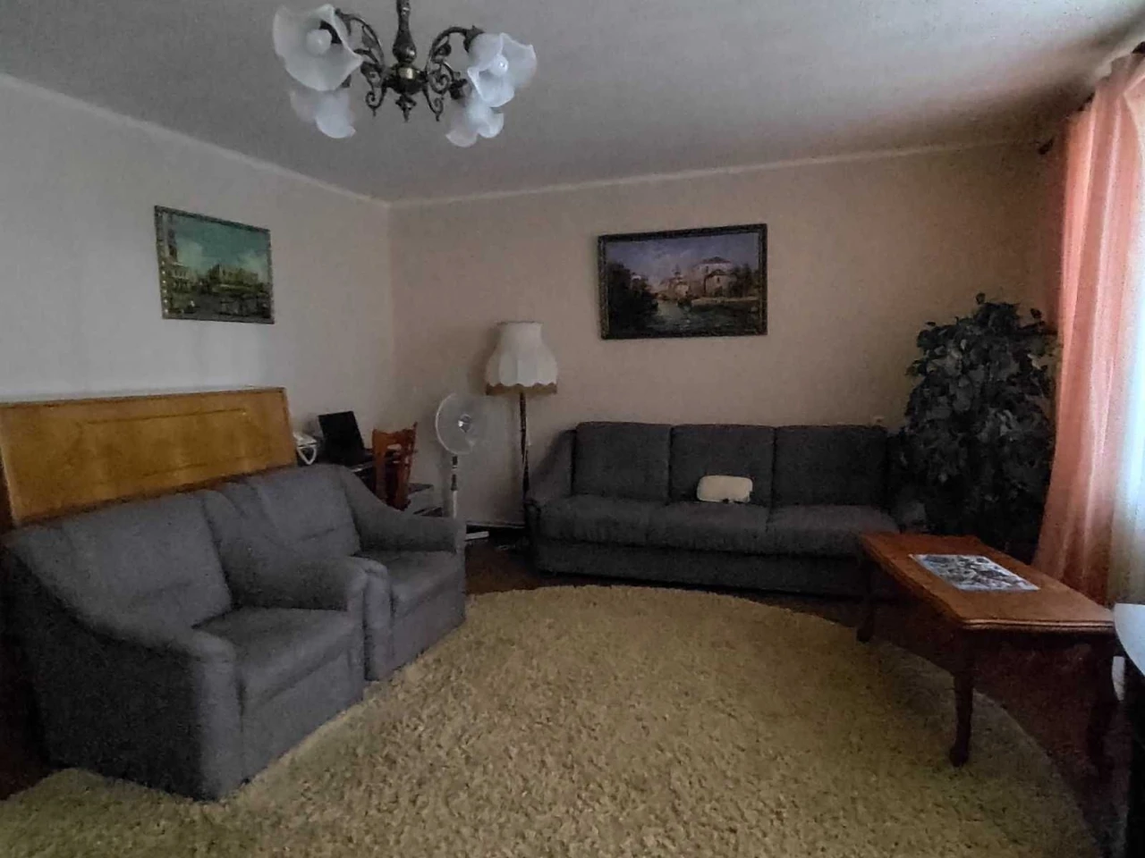 4-room apartment in the city center of Lubne