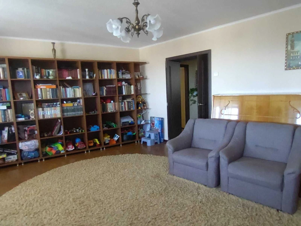 4-room apartment in the city center of Lubne