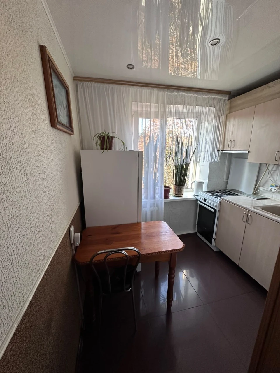 Продам 2 кімнатну квартиру в центрі міста