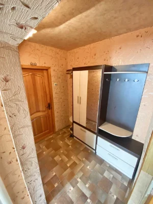 Продам 2-кімнатну квартиру по вул. Оксанченка. 3 поверх