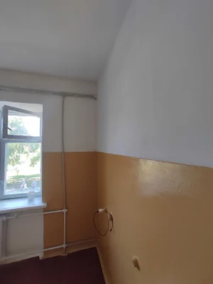 Продам 1 кімн. квартиру в центрі Миргорода