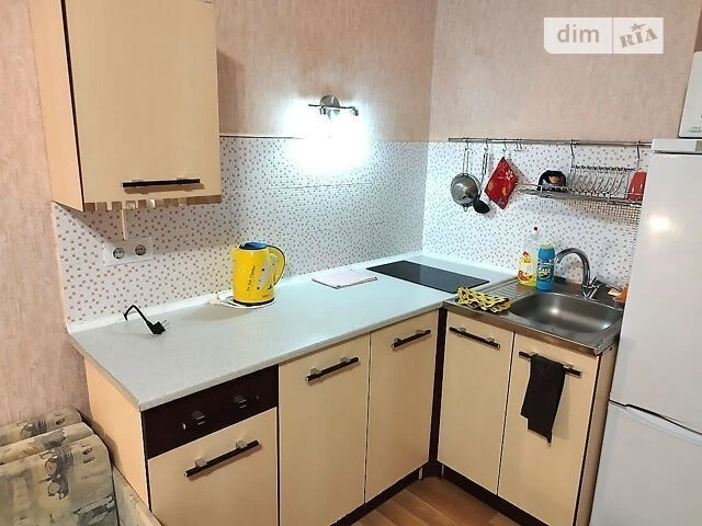 Продажа 3к квартиры 122.2 кв. м по ул. Михаила Максимовича 3