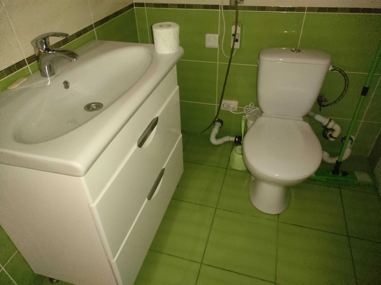 Продам дворівневу 4-х кімн. кВ. в центрі м.Миргород