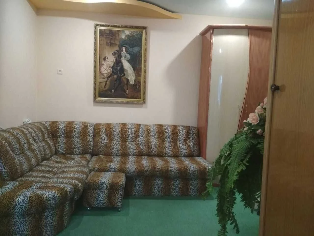 Квартира біля курорту. В РЕАЛьному серці Миргорода. Топ лока