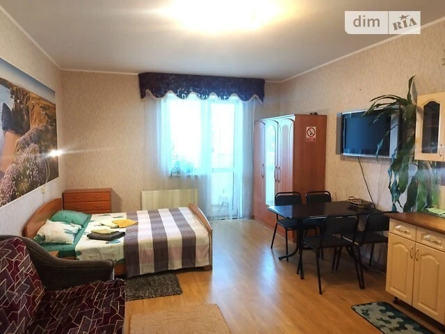 Продажа 3к квартиры 122.2 кв. м по ул. Михаила Максимовича 3