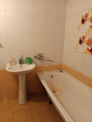 Продам простору 3 кімнатну квартиру 83,1 м²
