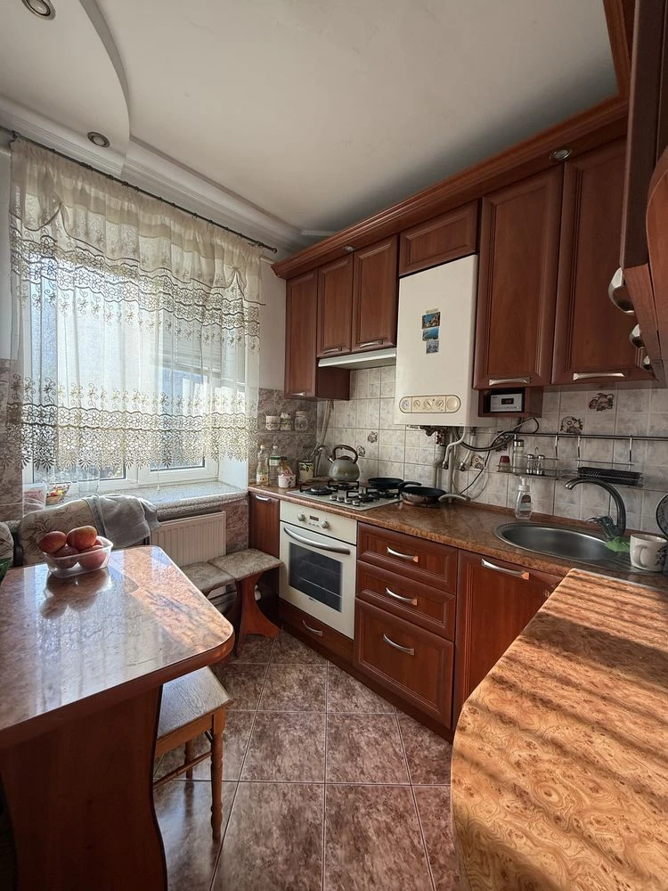 ПРОДАЖ квартири ~ 44,4м2 ~ вул.Семидубська