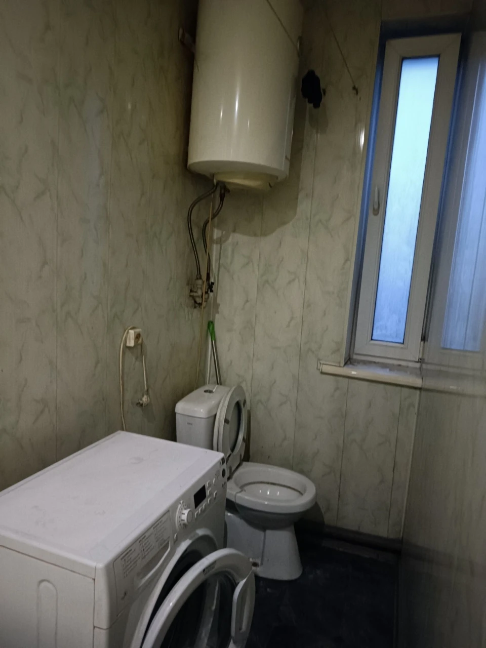 Однокімнатна квартира з автономним отопленням в Дубно.