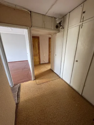 For Sale: 3-bedroom apartment in the city of Dubno, Mechernic district.