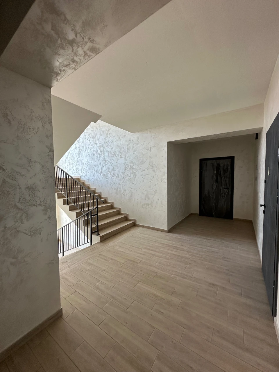 1 room apartment|eOselia|43.6|Town of Dunbo
