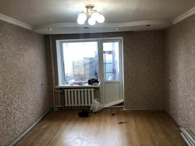 Продаж квартири 2-кімн. 50 м² 4/5 пов.