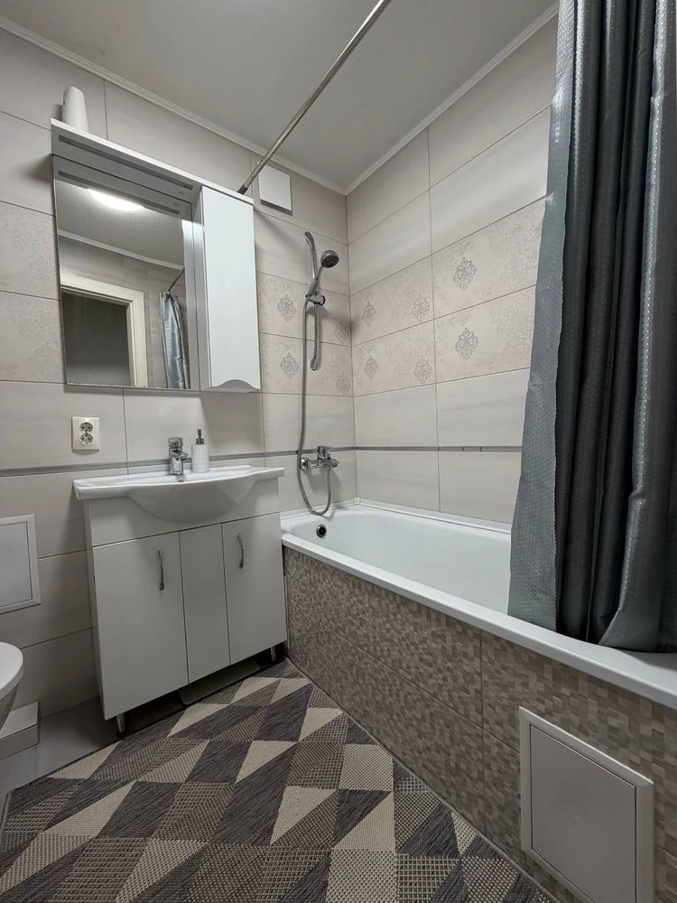 SALE OF A 2-ROOM APARTMENT IN Zdolbunov — FROM OWNER!