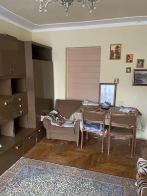 Sale of a 3-room apartment in the area of the 6th school
