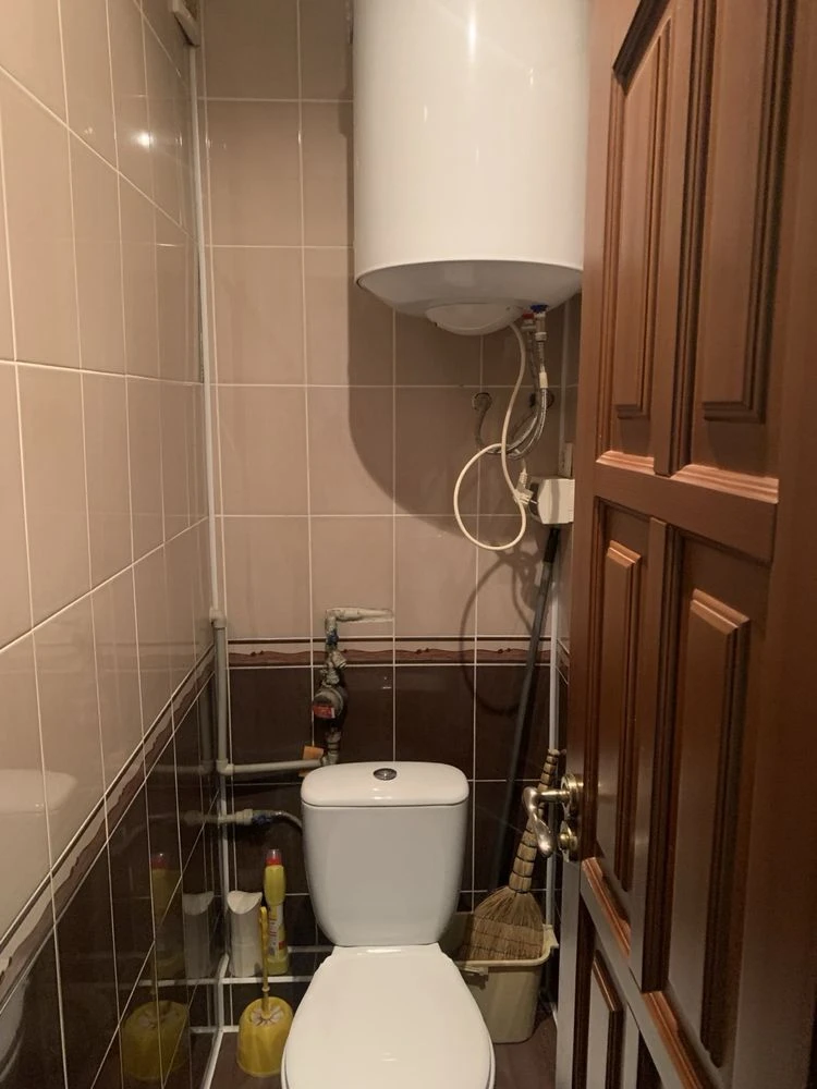 Sale of a 3-room apartment in the area of the 6th school