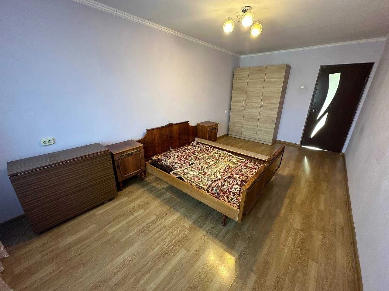 Продаж 2-кімнатної квартири в центрі Здолбунова!