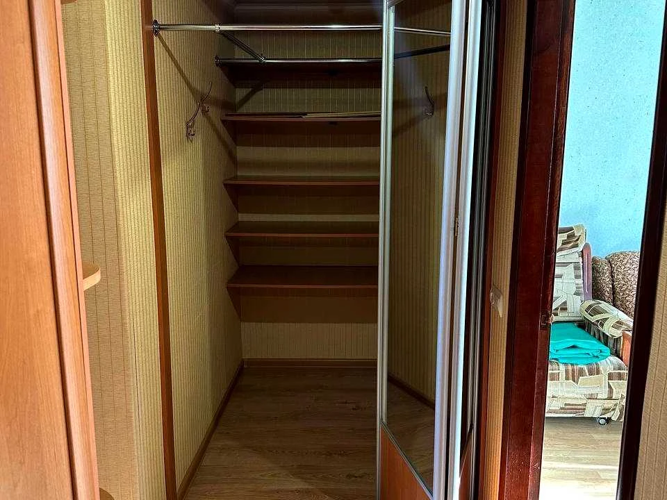 Apartment. Zdolbunov, Nezalezhnosti st.