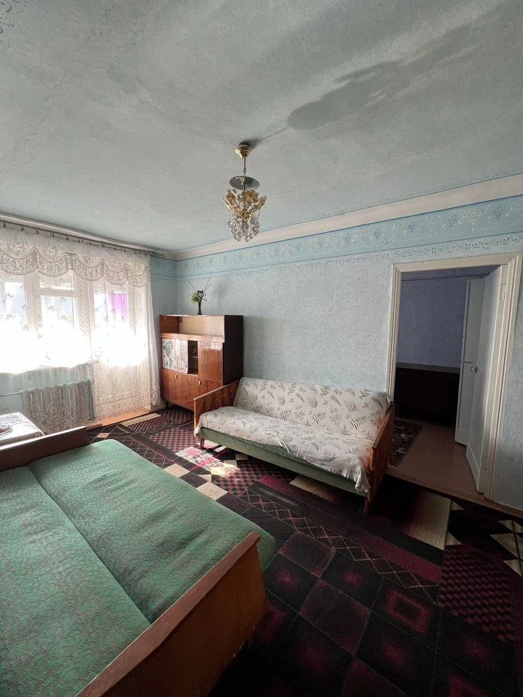 Sale of a 2-room apartment without buyer's commission