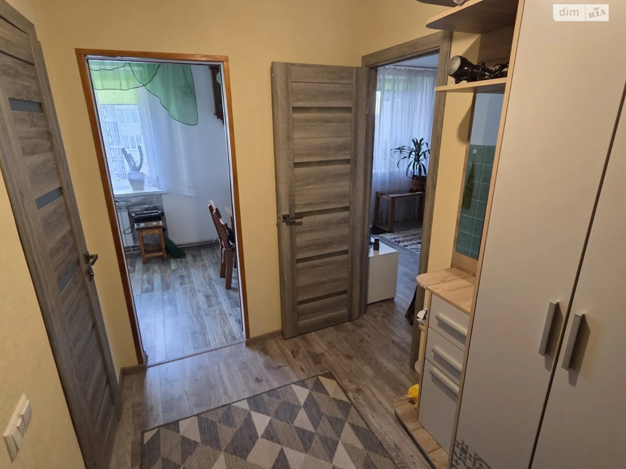 Apartment for Sale - 6th School