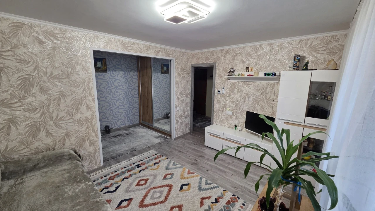 Продаж великої 1- кімнатної квартири. Автономне опалення, ме