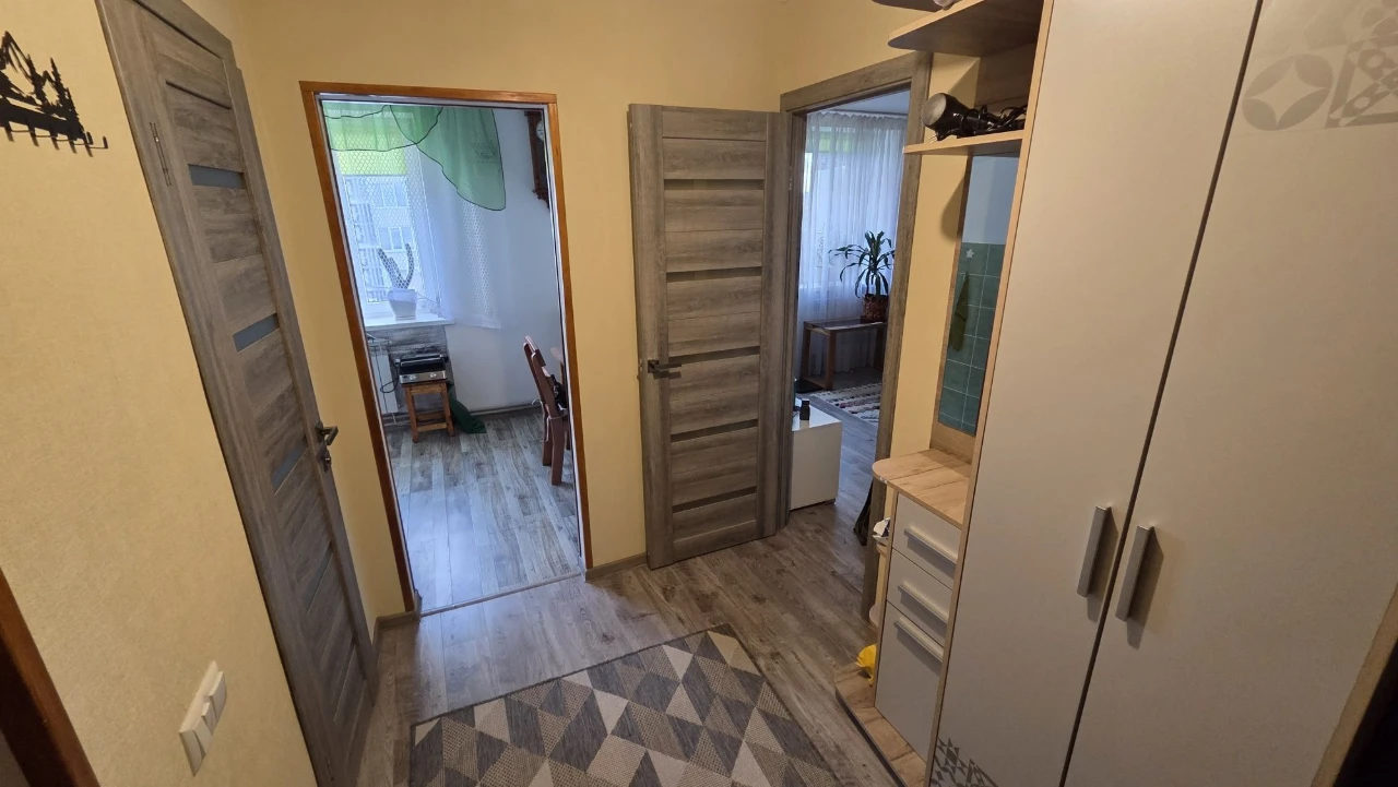 Продаж великої 1- кімнатної квартири. Автономне опалення, ме