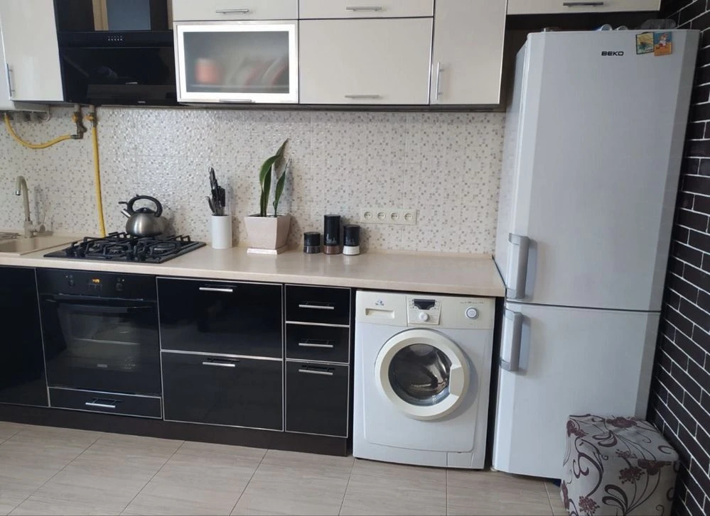FOR SALE: Two-level 3-bedroom apartment - GLIMUR