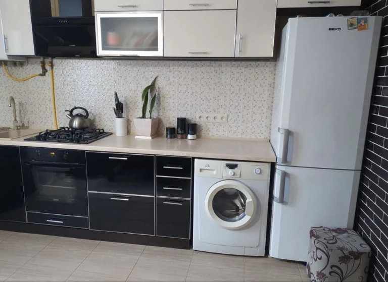 FOR SALE: Two-level 3-bedroom apartment - GLIMUR