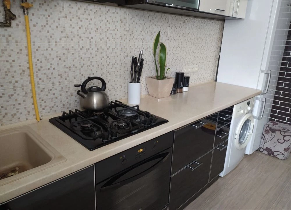 FOR SALE: Two-level 3-bedroom apartment - GLIMUR