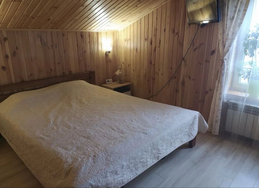 FOR SALE: Two-level 3-bedroom apartment - GLIMUR