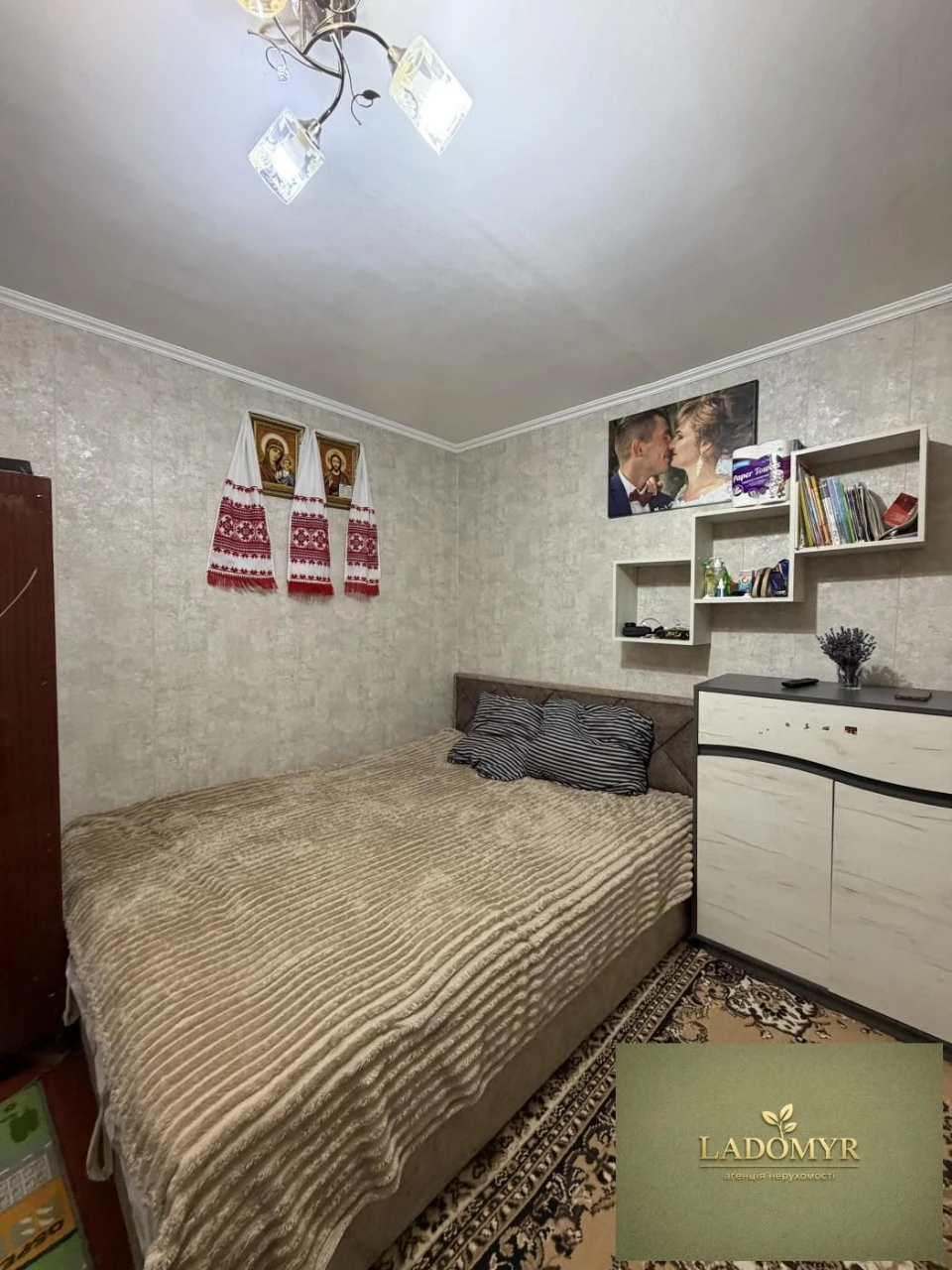 Sale / Apartment / Cementnikov, Zdolbunov