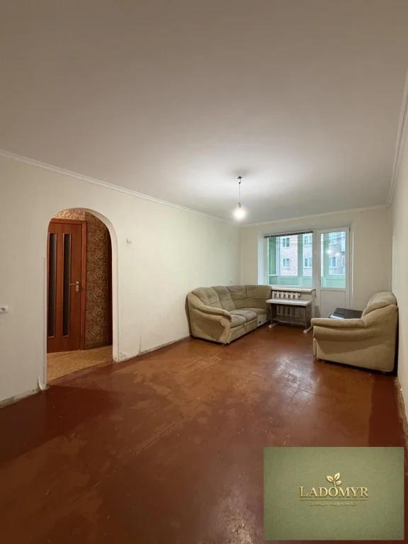 Продаж / Квартира / Заводська, Здолбунів