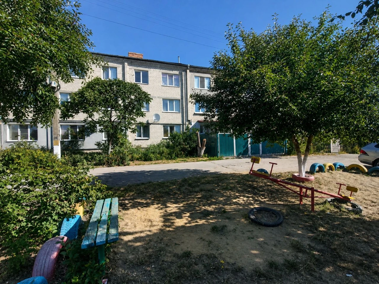 • Продам 1-кімнатну , цегляний будинок , Здолбунів-2