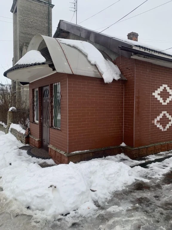 Продам 1-но кімнатну частину будинку