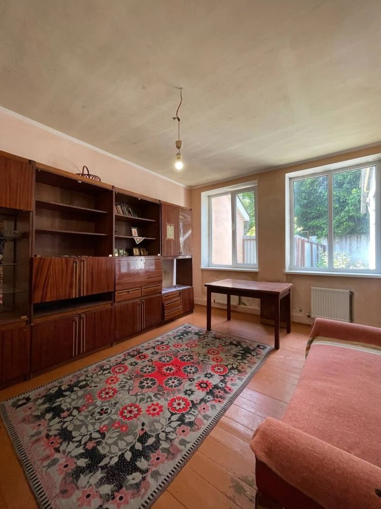 2-bedroom apartment for sale in Zdolbunov