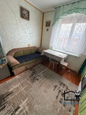 Продається 1-кімнатна квартира з меблями