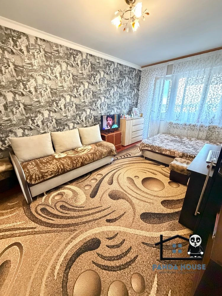 One-bedroom apartment for sale