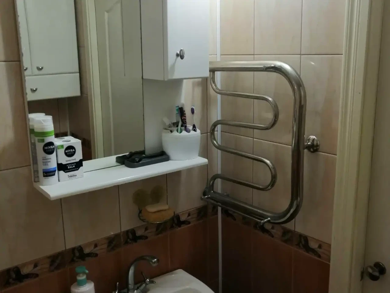 Продаж квартири 2-кімн. 50 м² 4/9 пов.