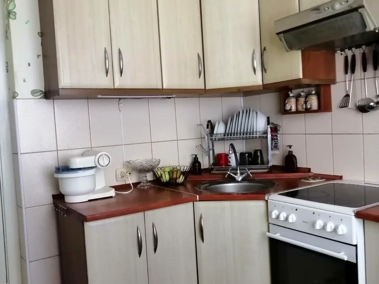 Продаж квартири 2-кімн. 50 м² 4/9 пов.