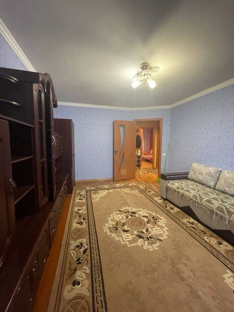 Продаж 2 кімнатної квартири Будівельники