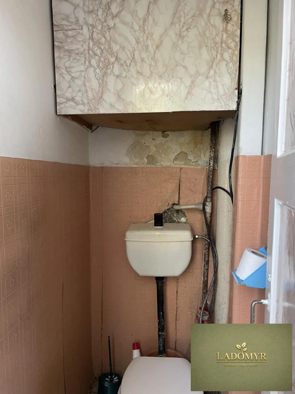 Продаж / Квартира / Незалежності, Острог