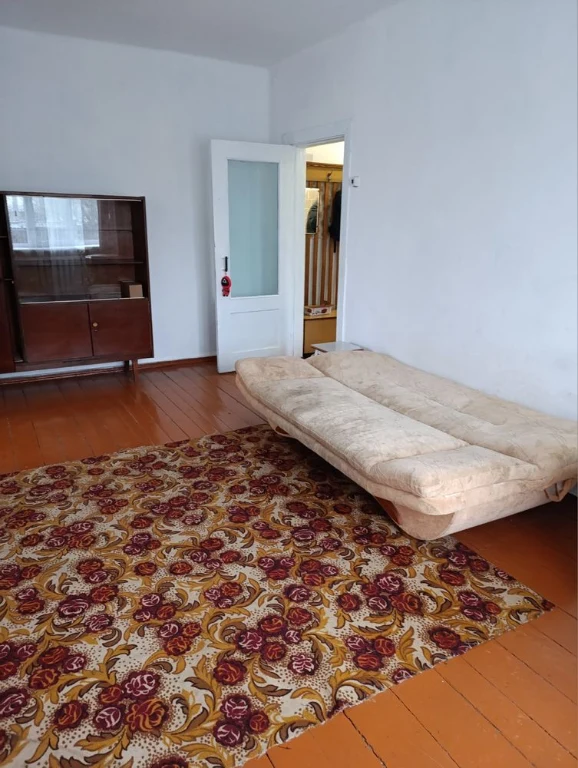 Продам квартиру біля рмз 44 кв.