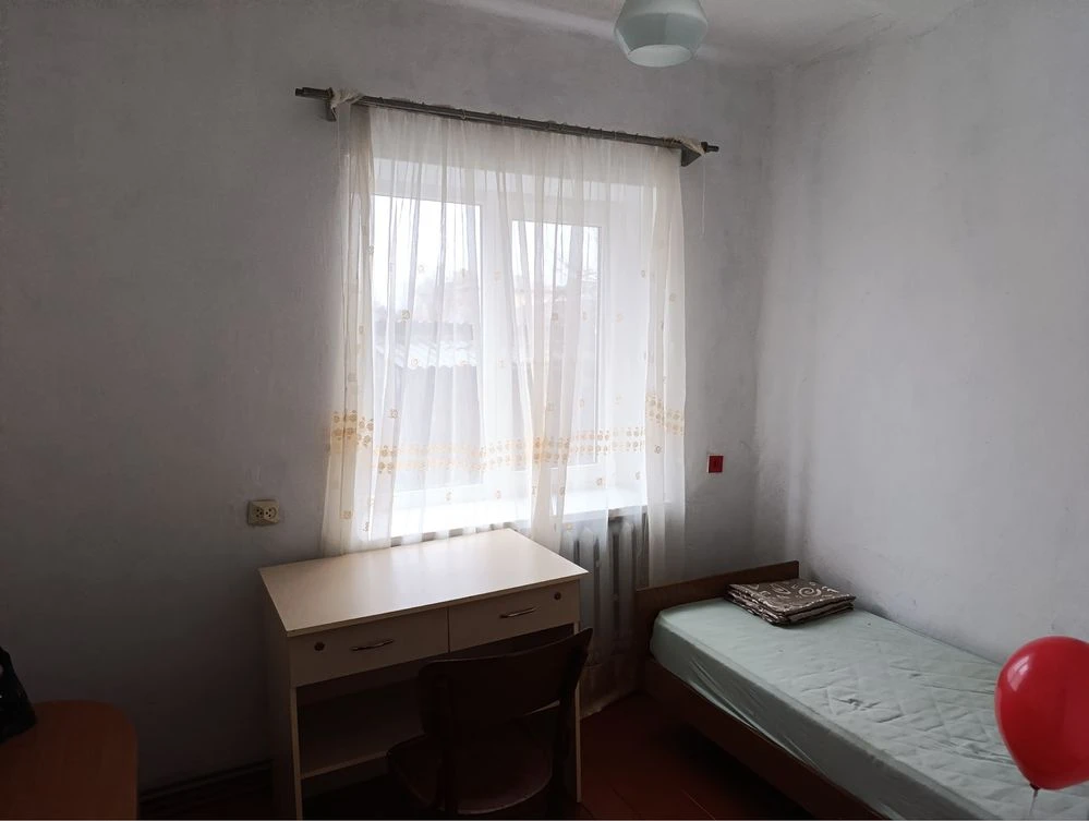Продам квартиру біля рмз 44 кв.
