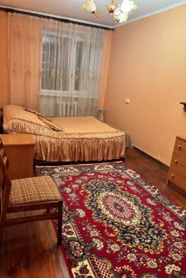 Продаж квартири 3-х кімнатної Сарни
